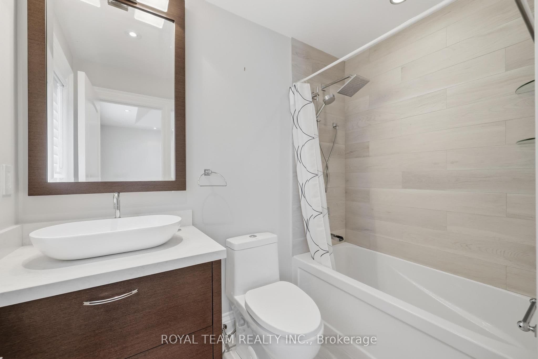 130 Elmwood Avenue — photo 34