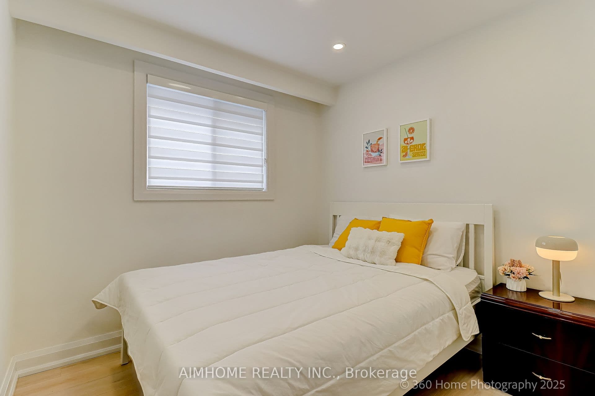 179 Oxford Street — photo 24
