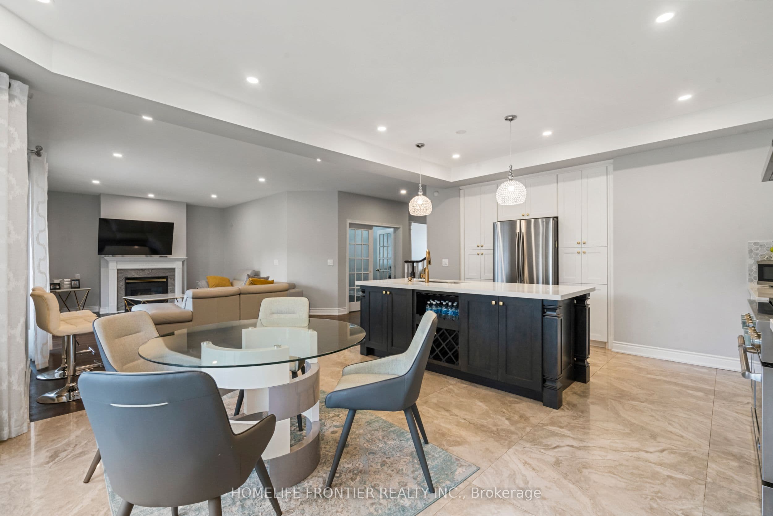 7 Edenbrook Crescent — photo 12
