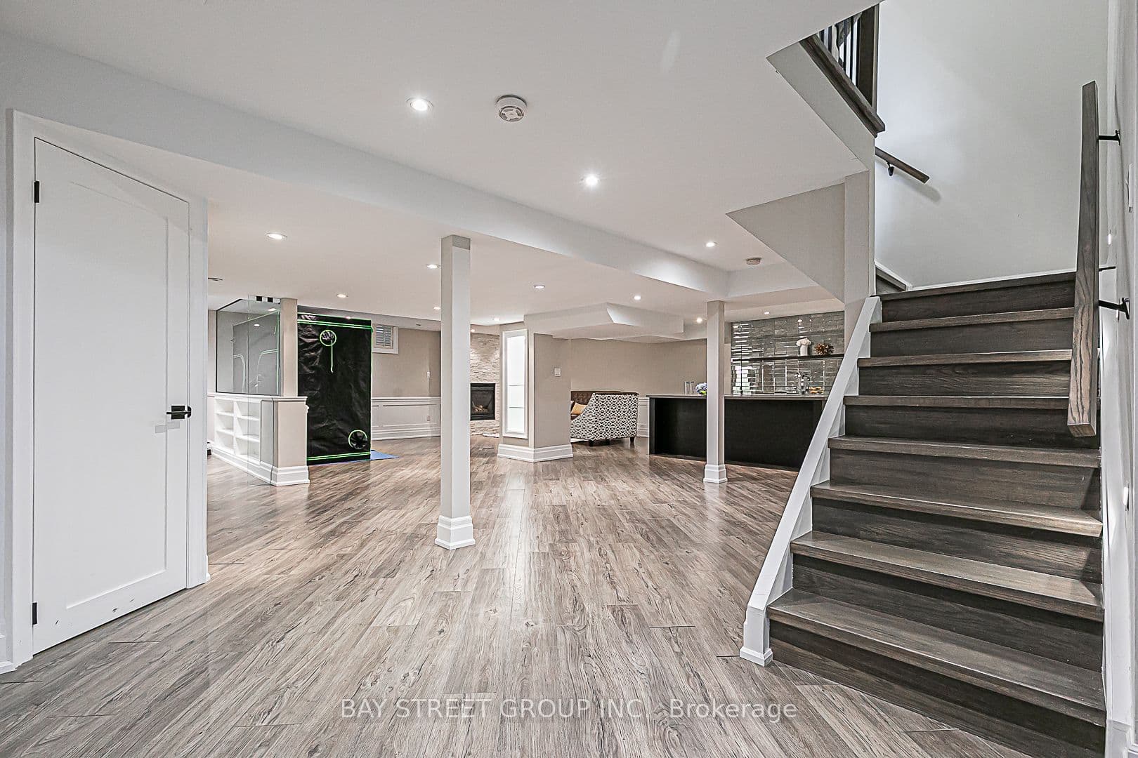 11 Gatcombe Circle — photo 40