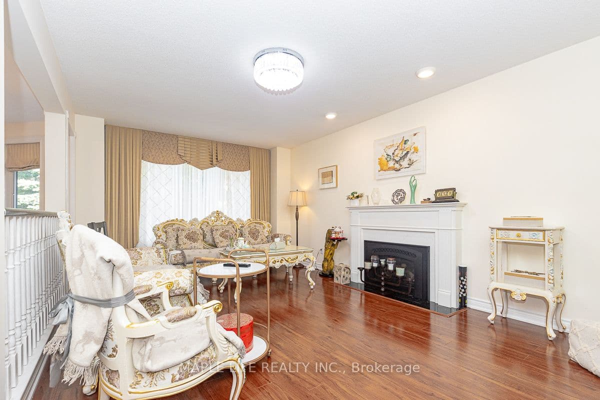 1 Elderwood Drive — photo 44