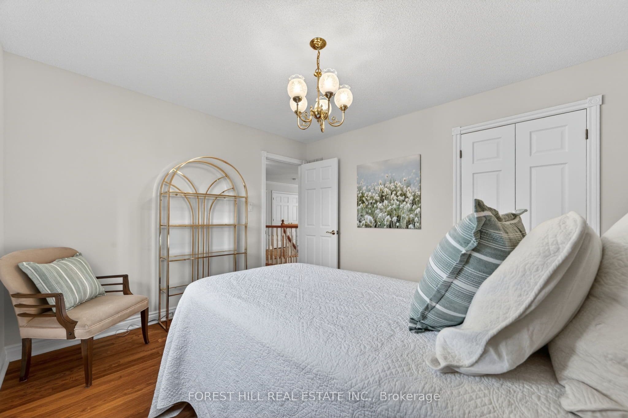 10601 Bathurst Street — photo 34