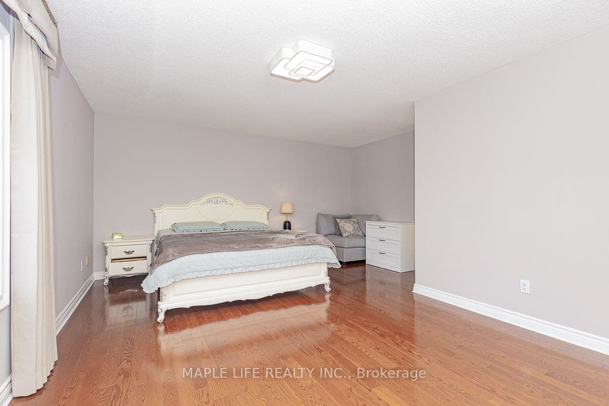 1 Elderwood Drive — photo 32