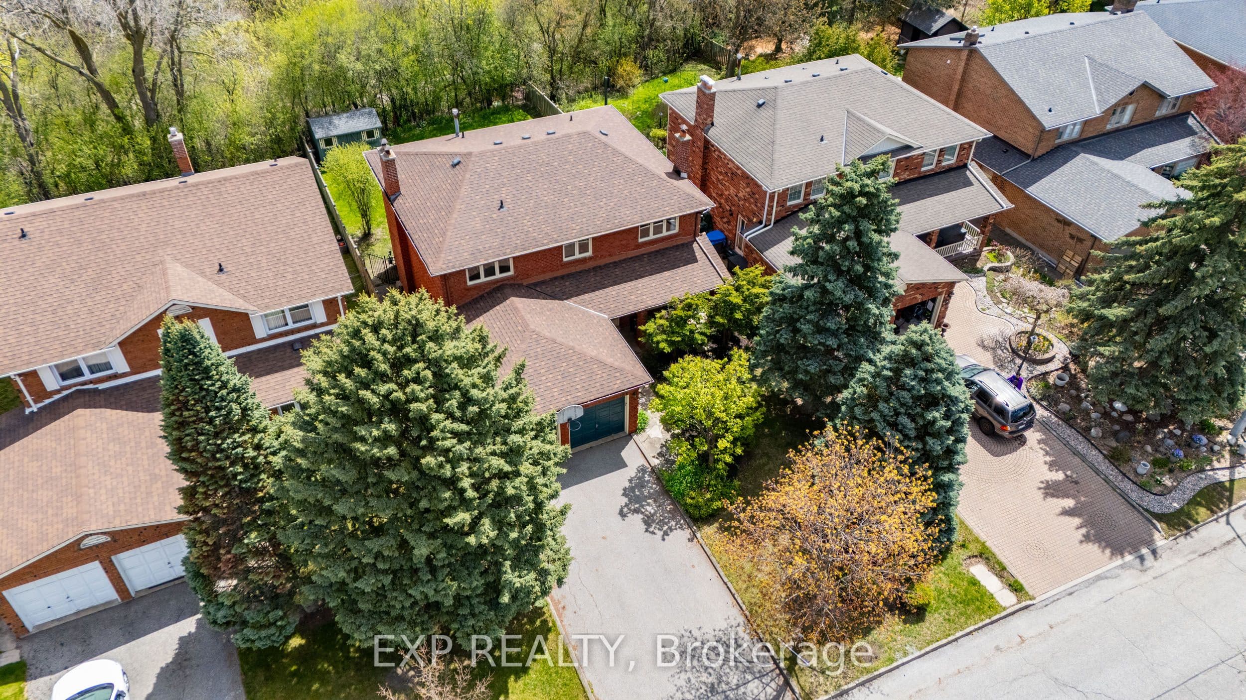 51 Sanderson Crescent — photo 13