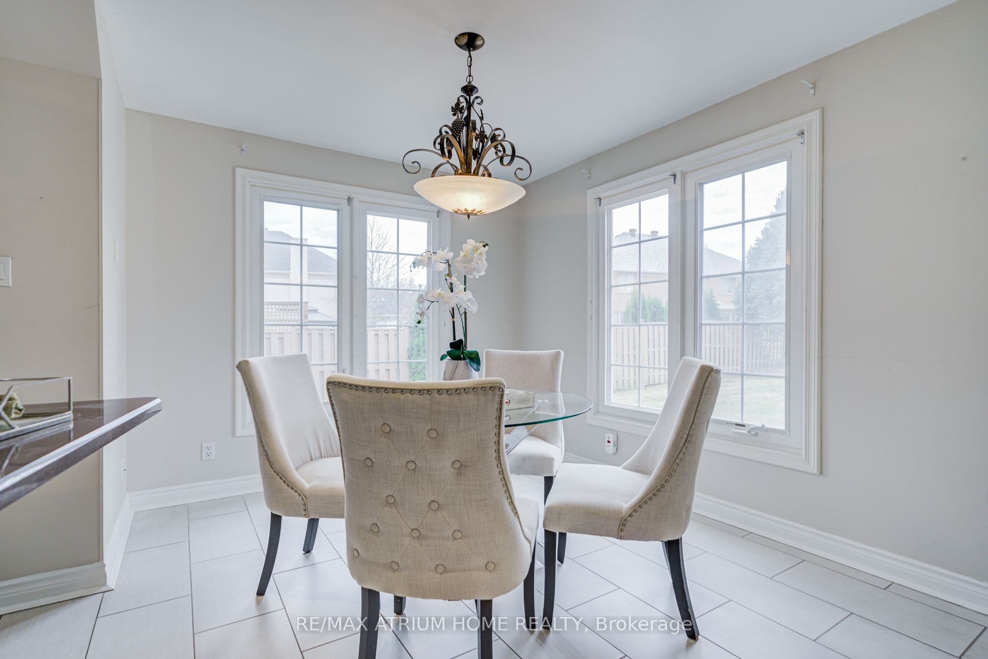70 Strathearn Avenue — photo 10