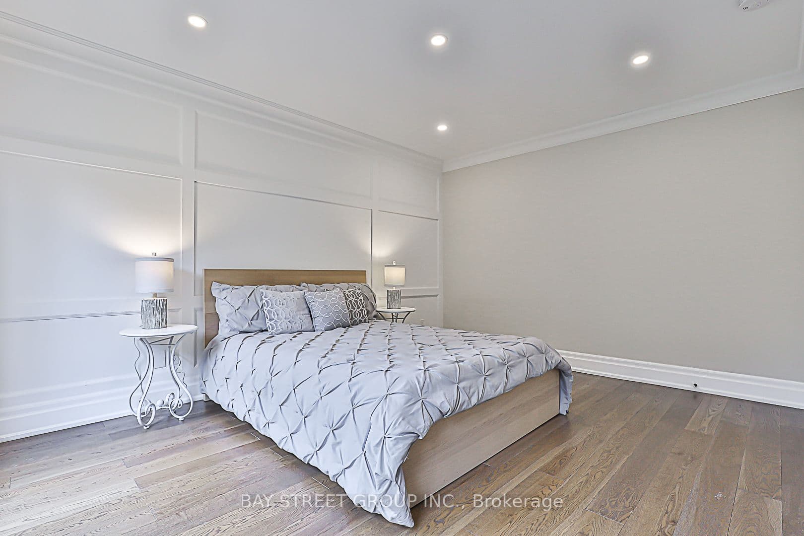 11 Gatcombe Circle — photo 37