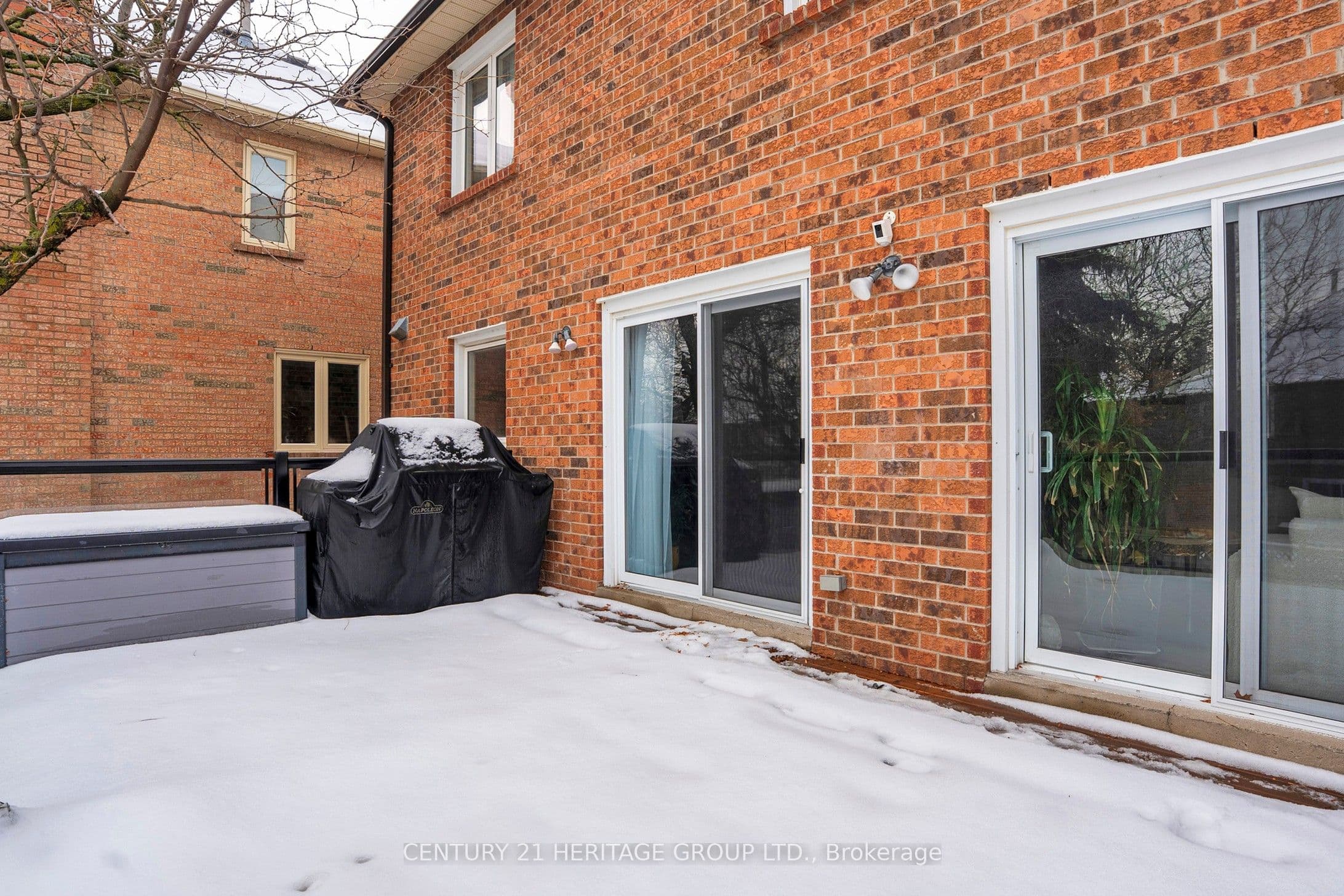 335 Fern Avenue — photo 14
