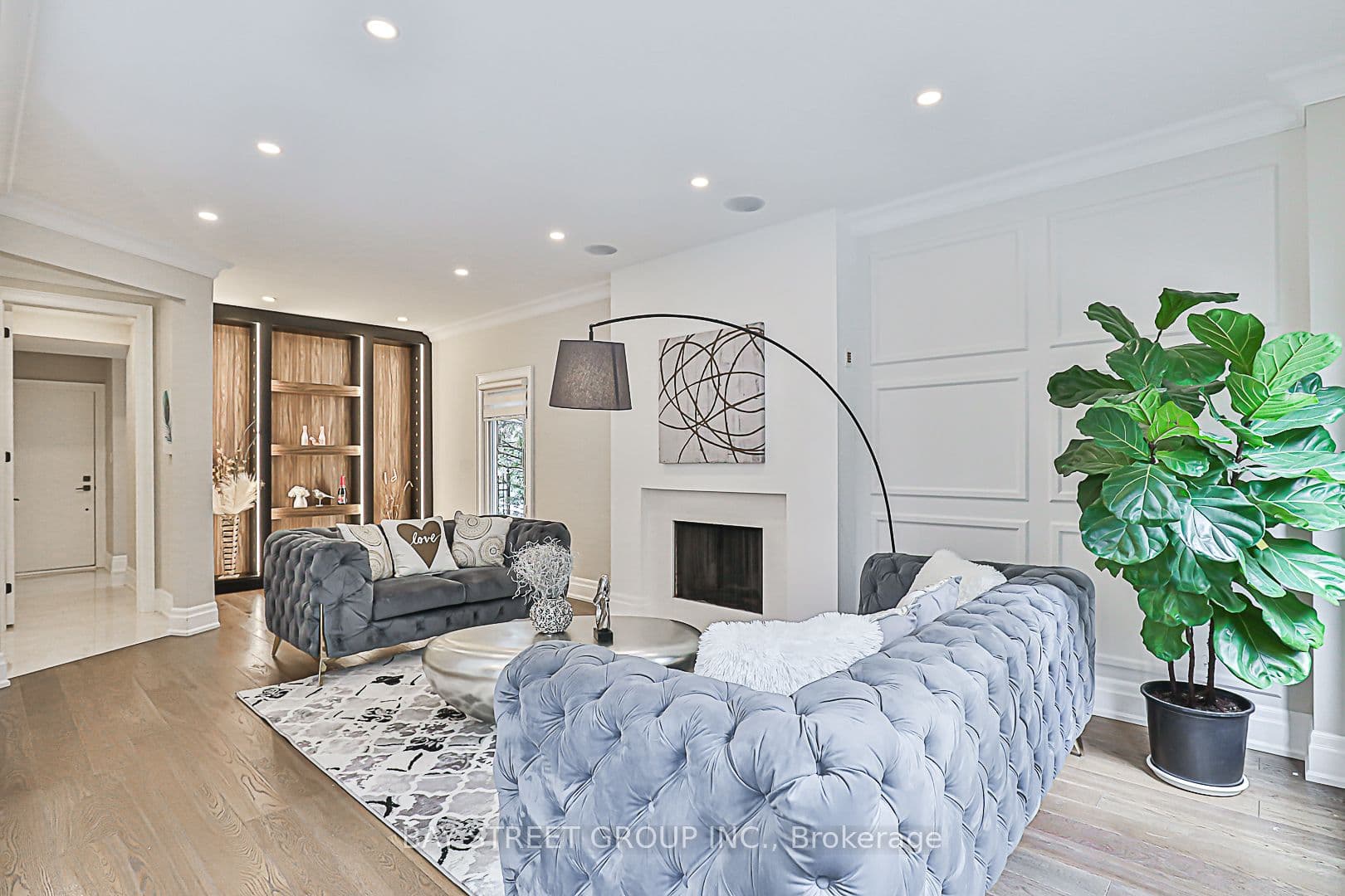 11 Gatcombe Circle — photo 13