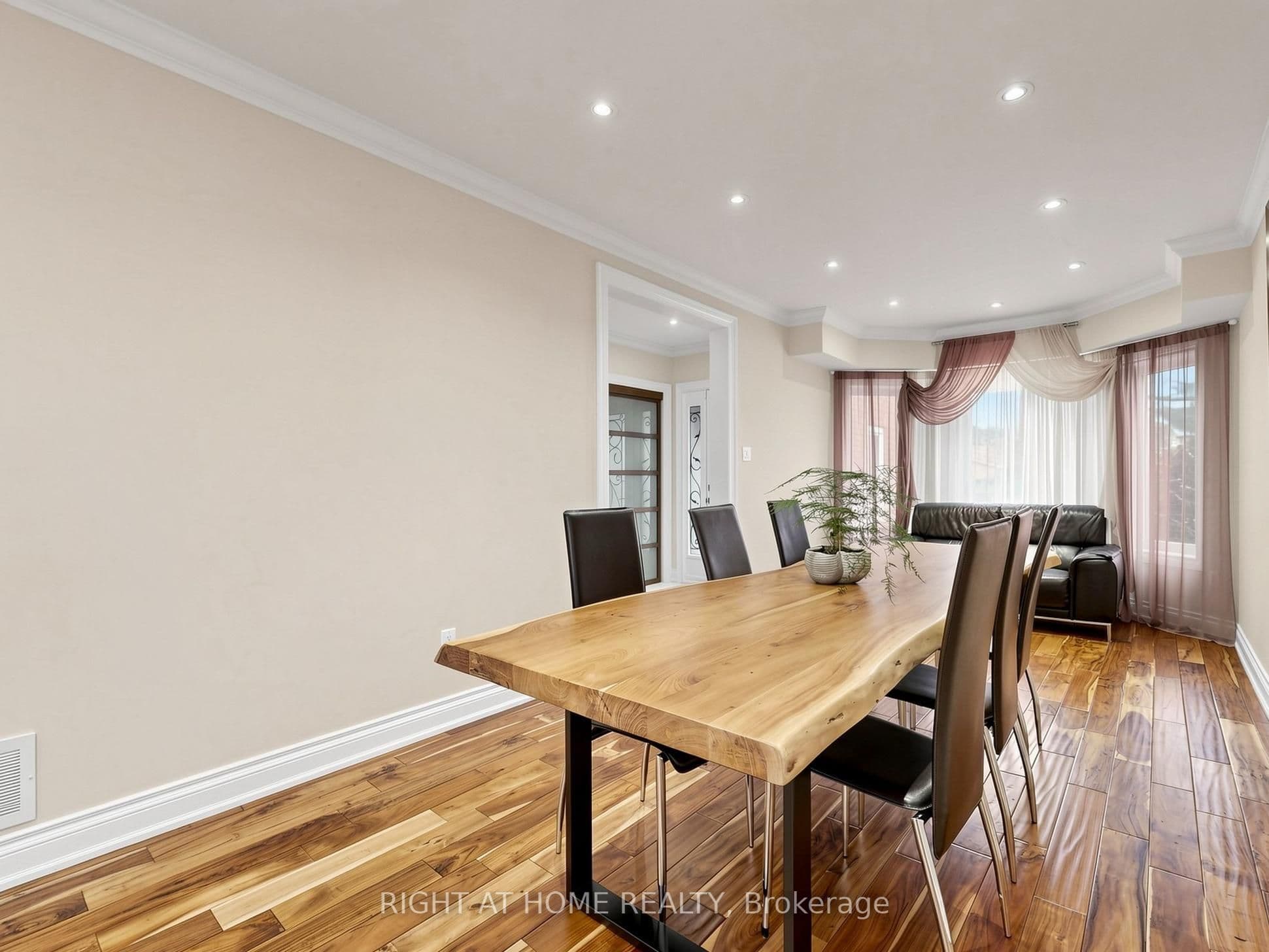27 Crimson Court — photo 10