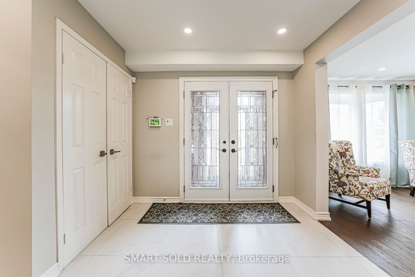 28 Westminster Drive — photo 37