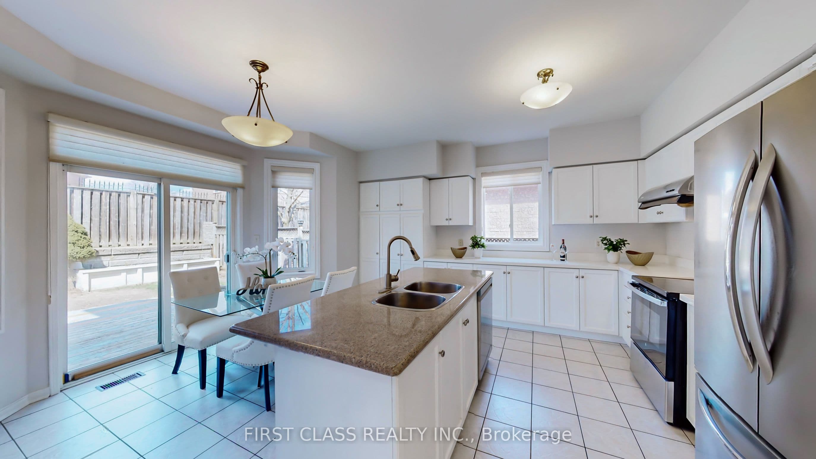 30 Kaitlin Drive — photo 4