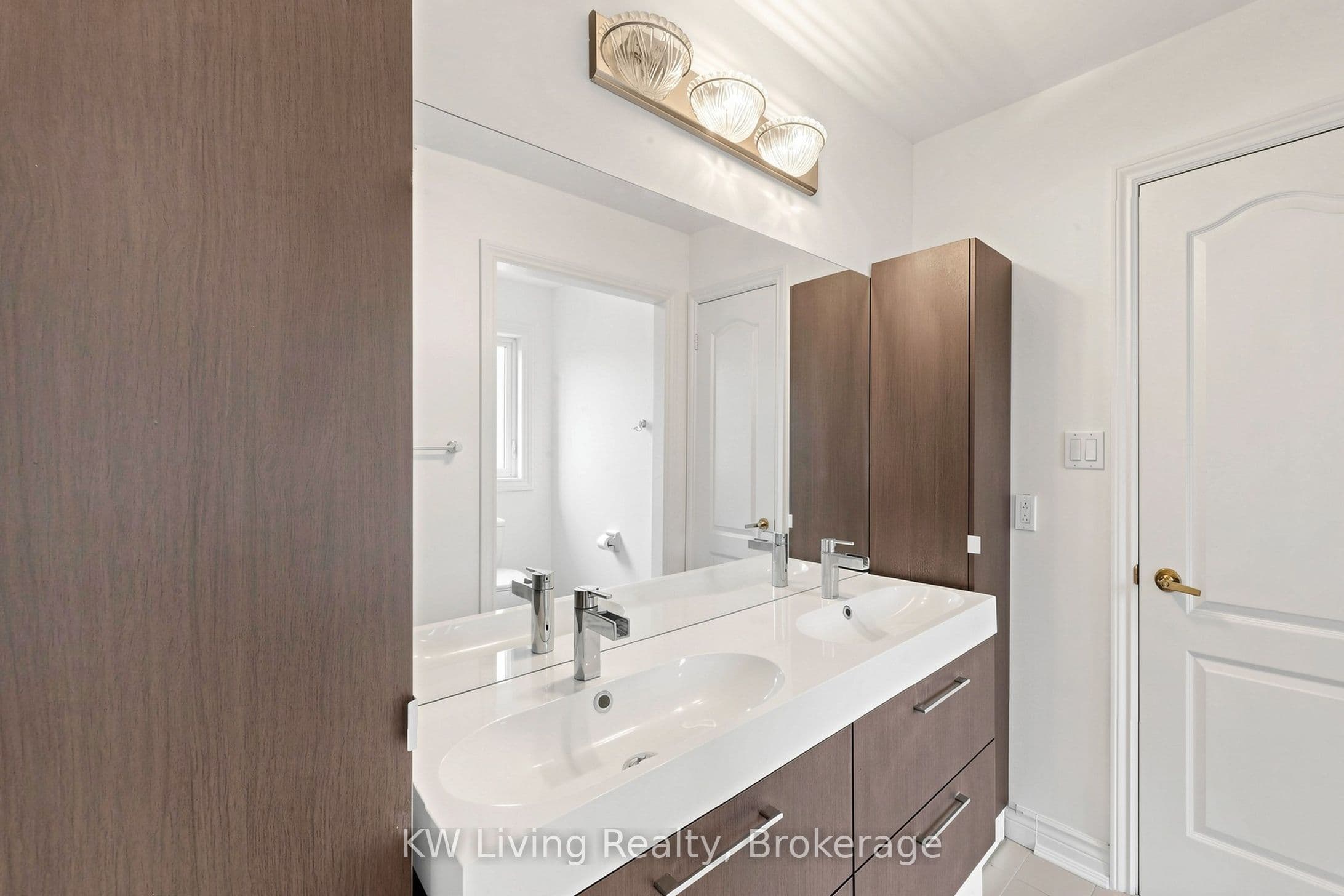 22 Ava Crescent — photo 29