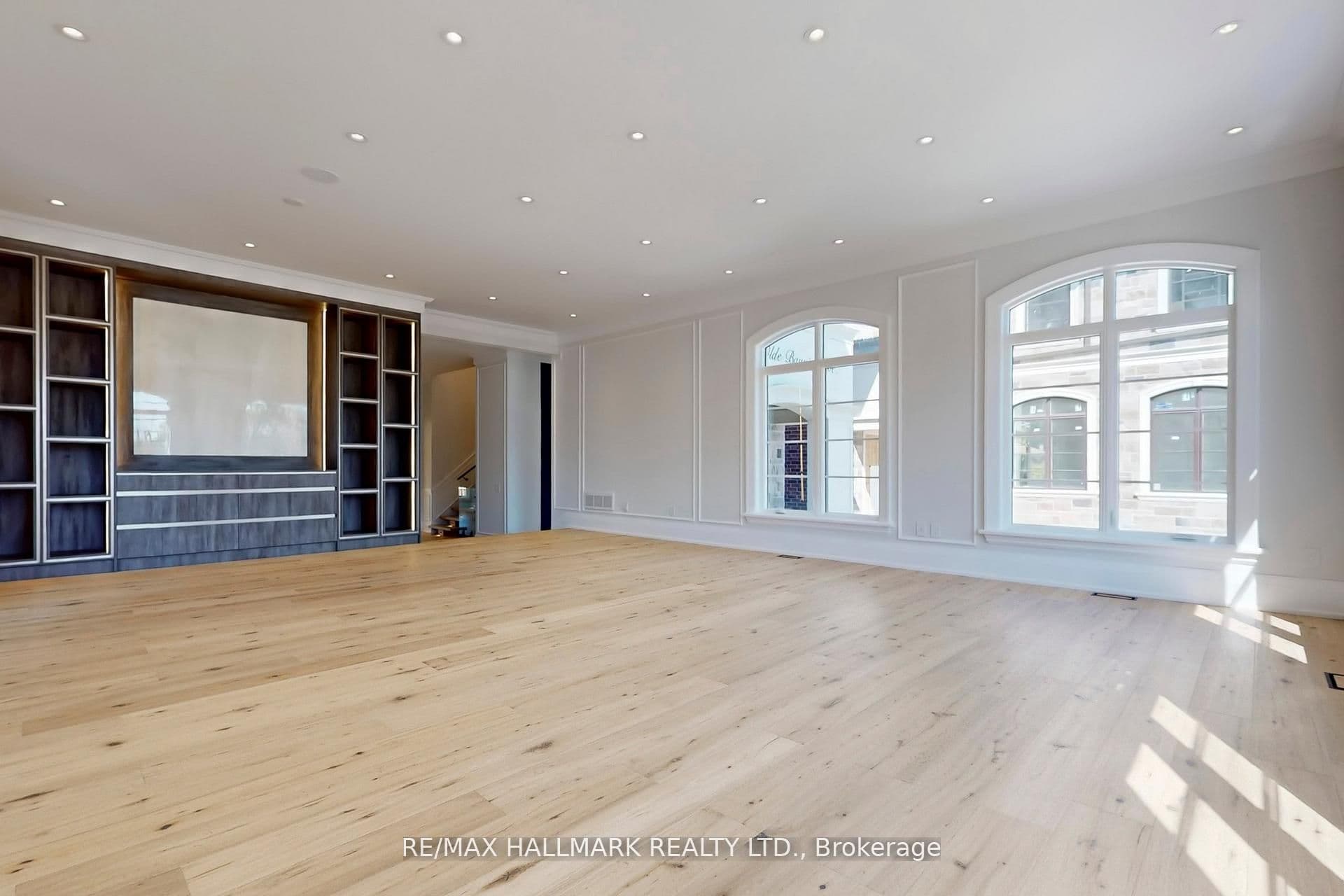 152 Olde Bayview Avenue — photo 10