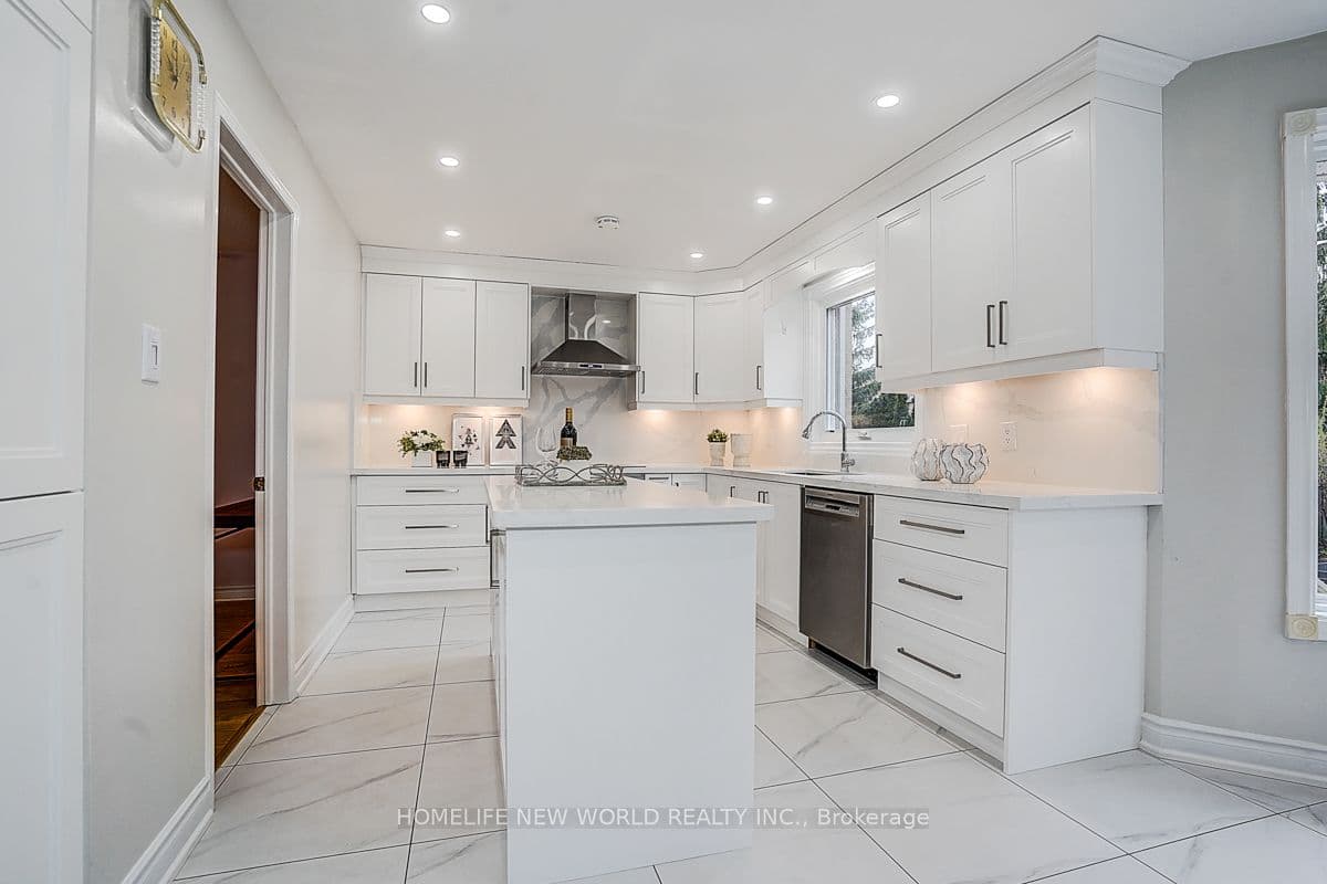 16 Kew Gdns N/A — photo 25