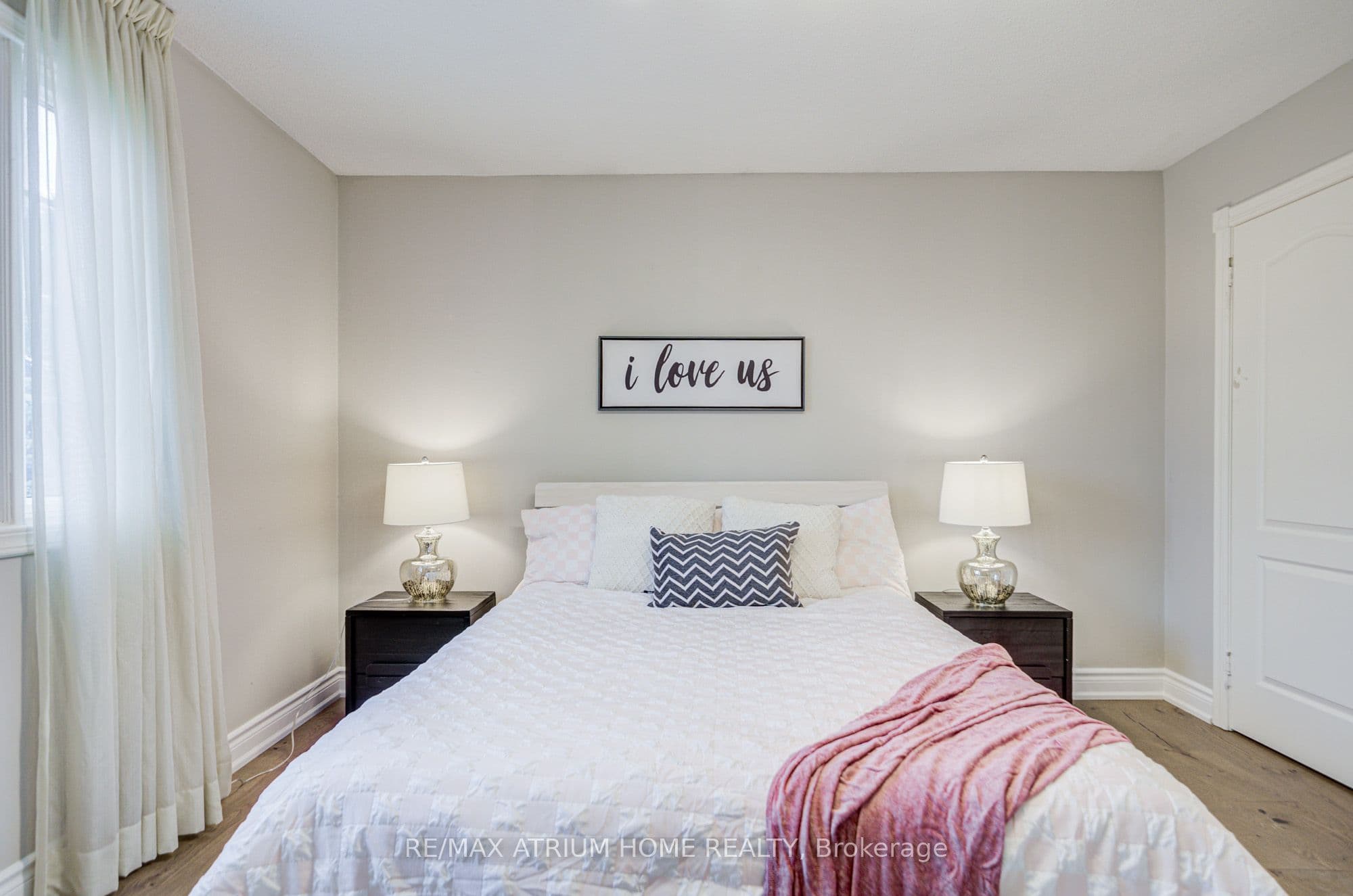 70 Strathearn Avenue — photo 31