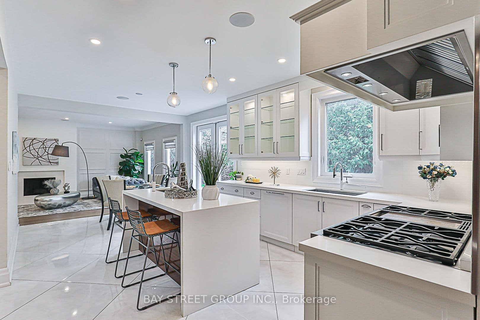 11 Gatcombe Circle — photo 18