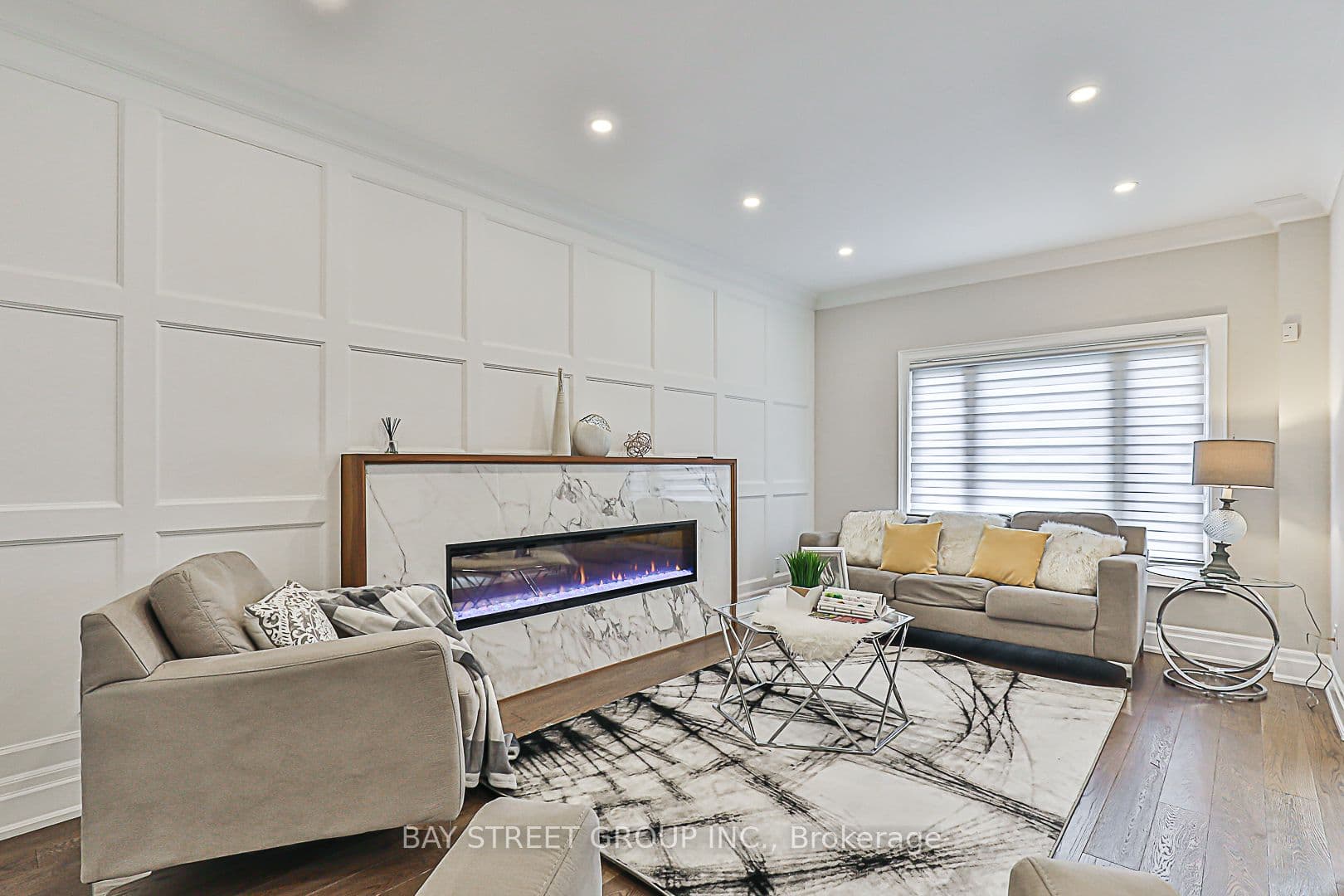 11 Gatcombe Circle — photo 6
