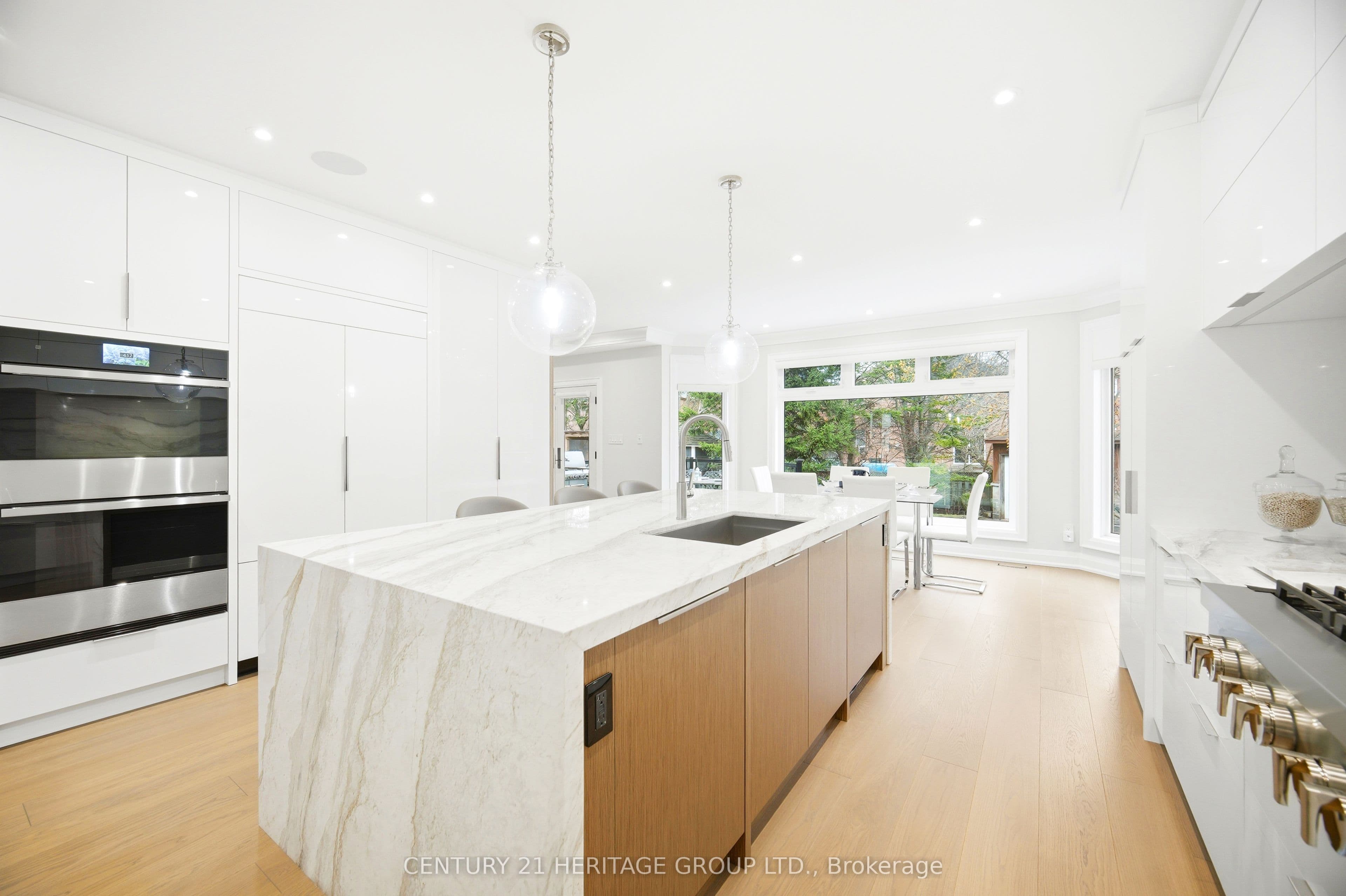 59 Estate Garden Drive — photo 3