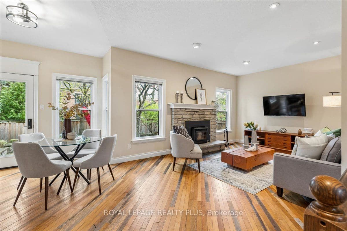 34 THEOBALDS Circle — photo 11