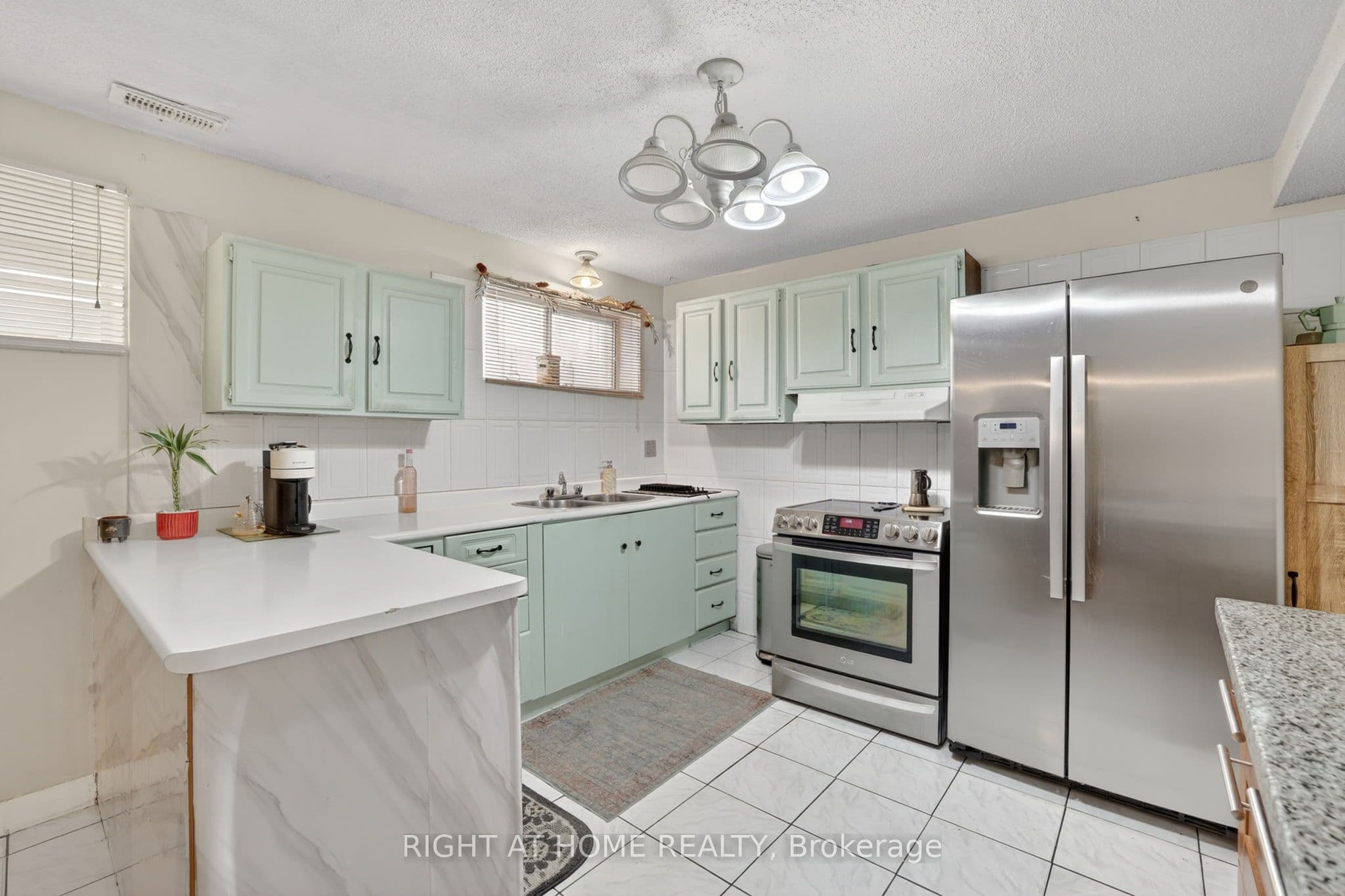 56 Birch Avenue — photo 26