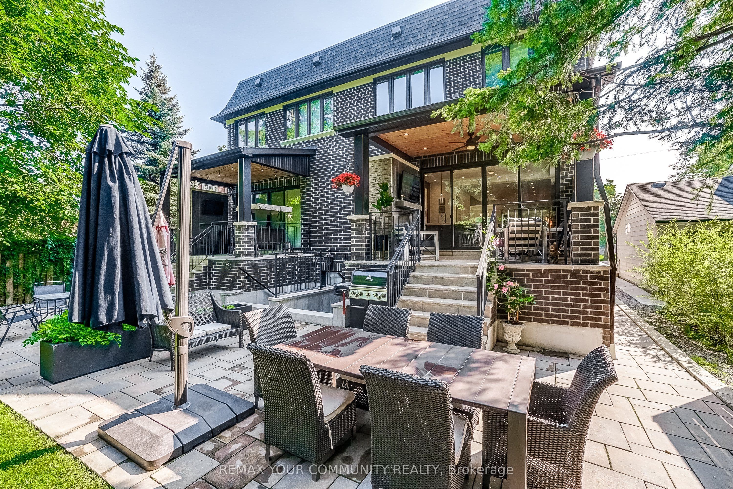 116 Lucas Street — photo 42
