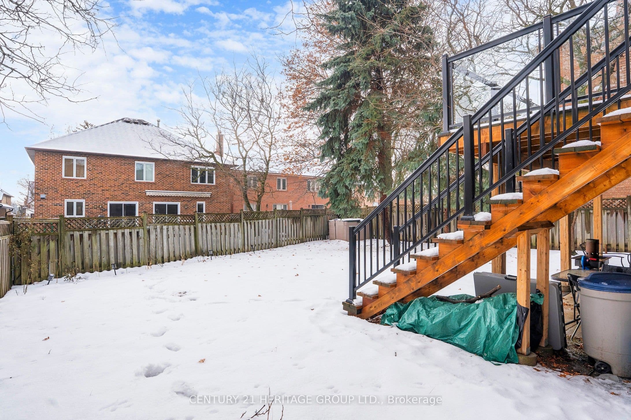 335 Fern Avenue — photo 12