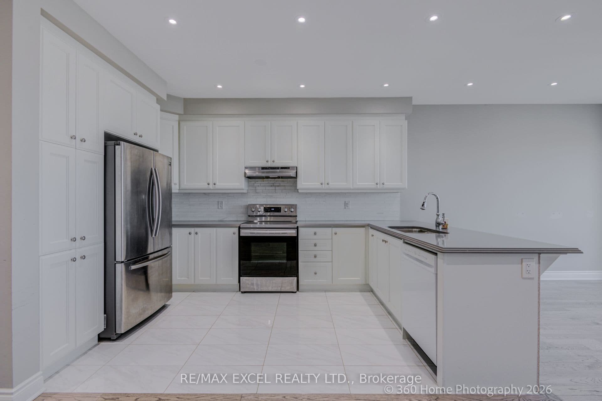94 Hartney Drive — photo 13