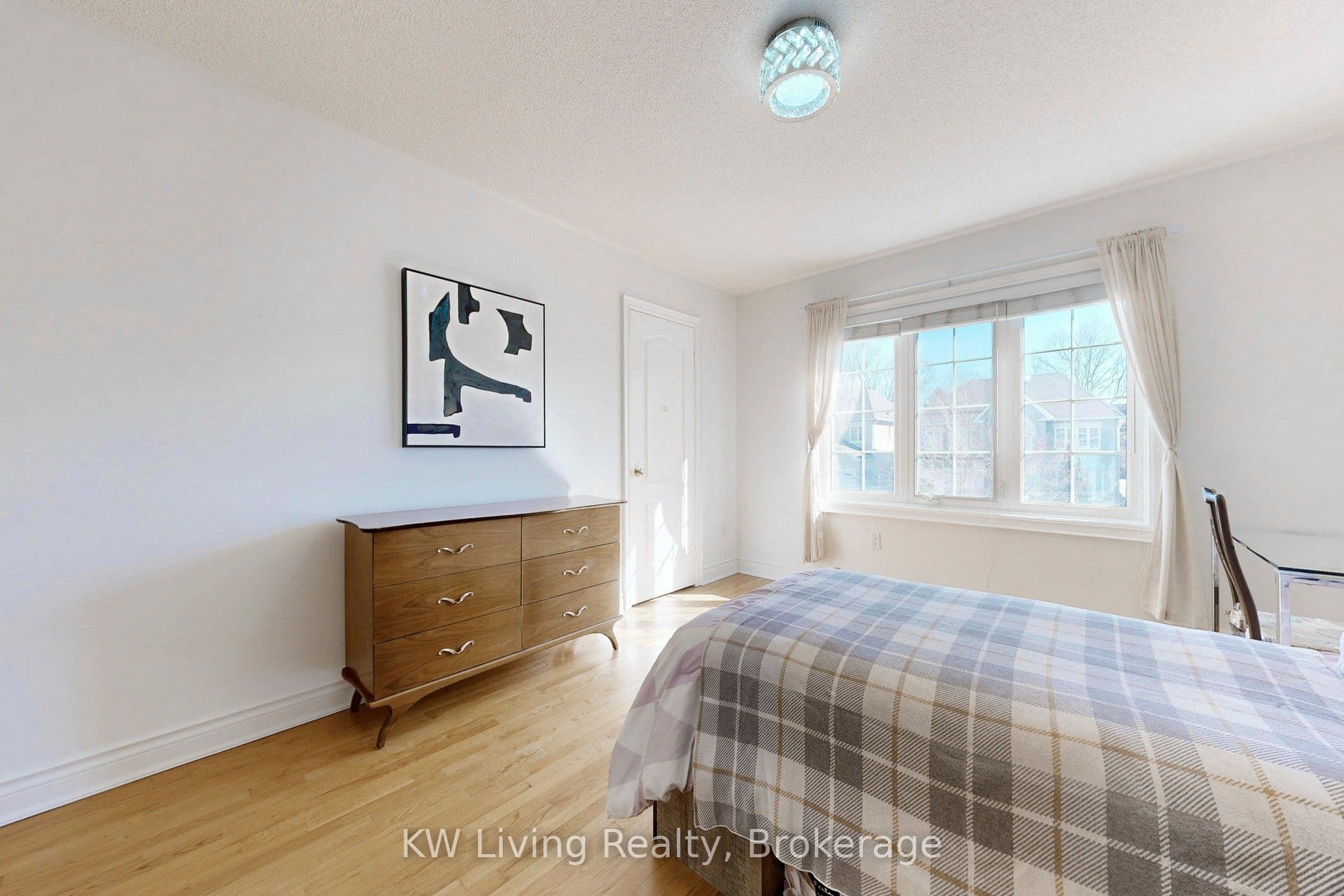 22A Waltham Crescent — photo 40