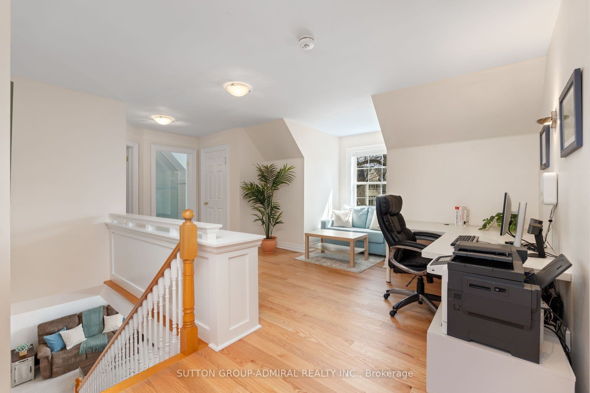 54 Starlight Crescent — photo 29