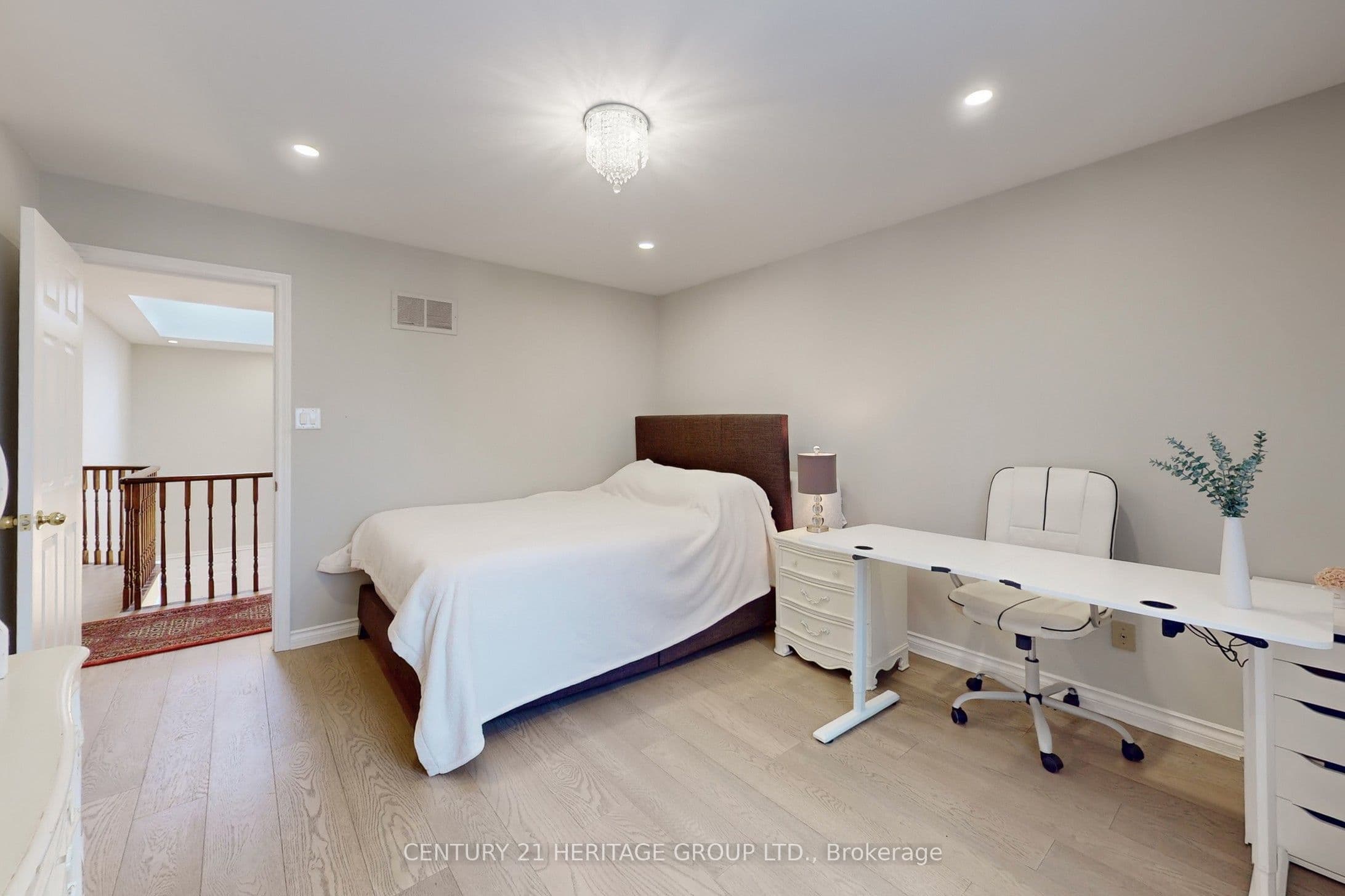 335 Fern Avenue — photo 50