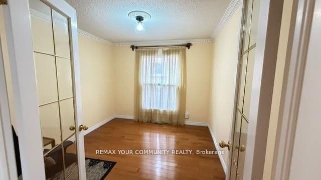 19 Roosevelt Drive — photo 4