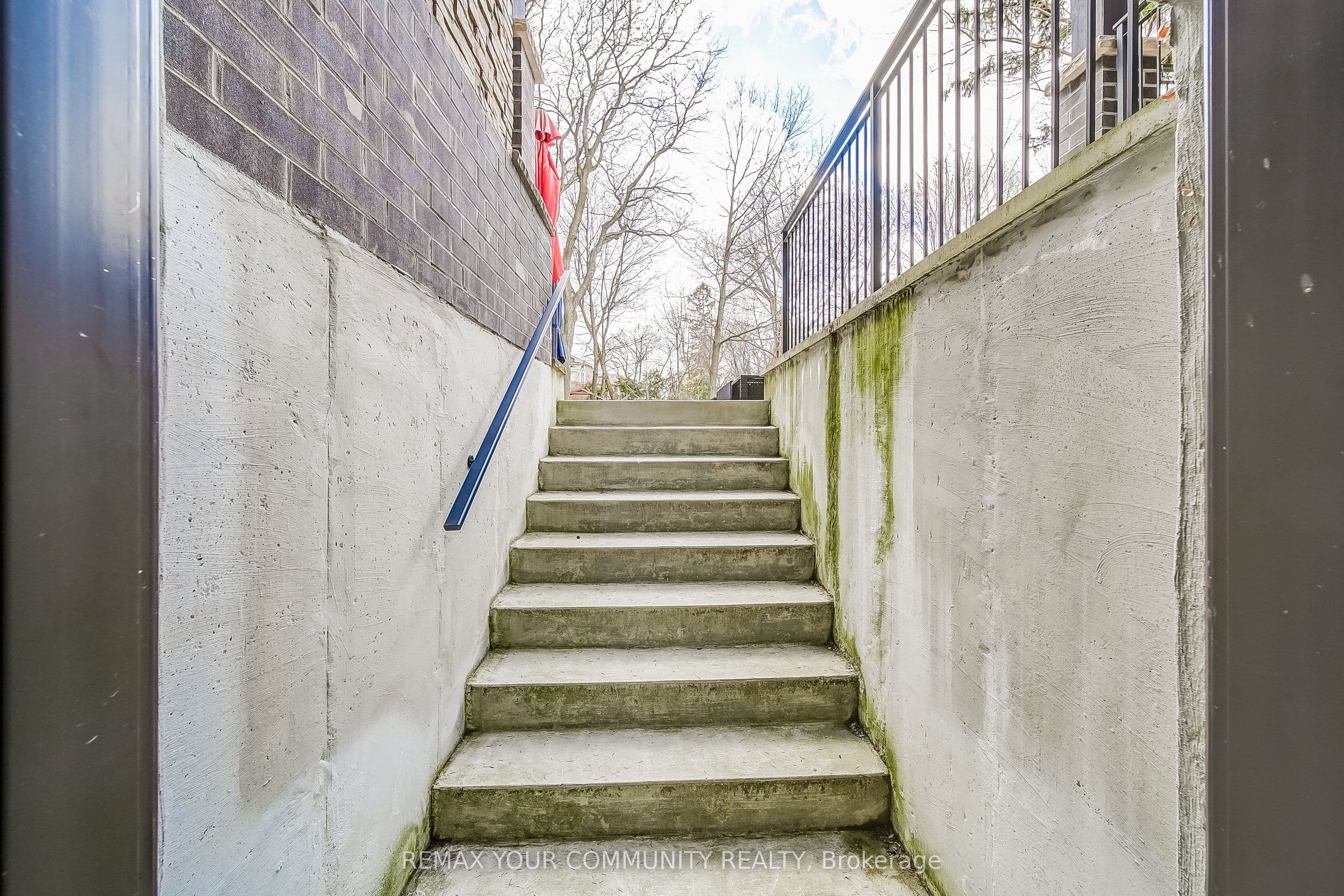 116 Lucas Street — photo 37