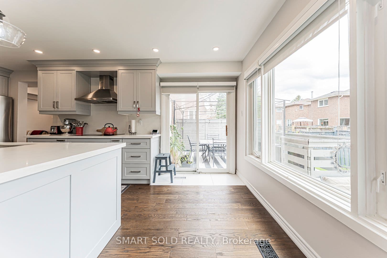 28 Westminster Drive — photo 9