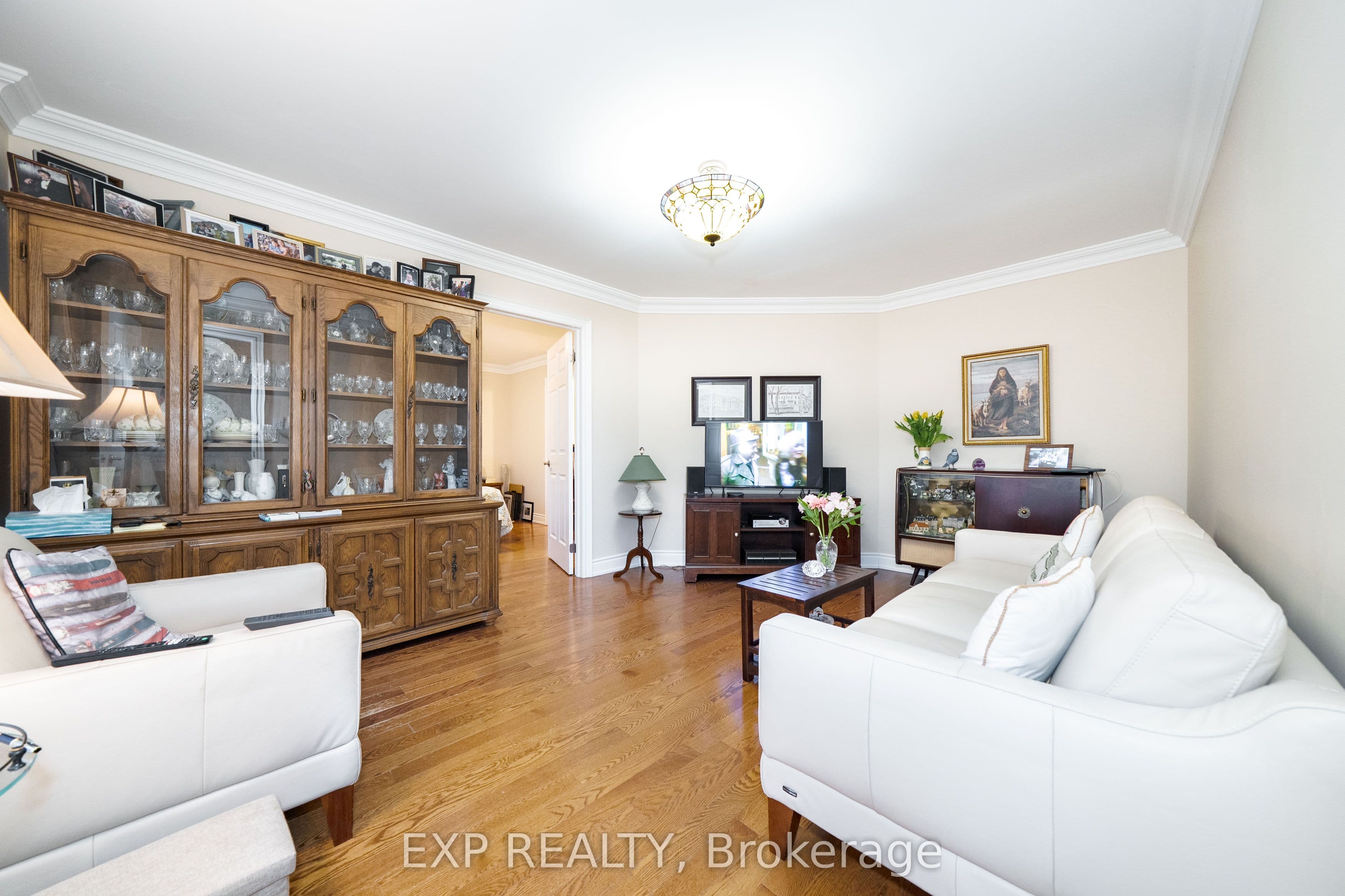 90 Brillinger Street — photo 19