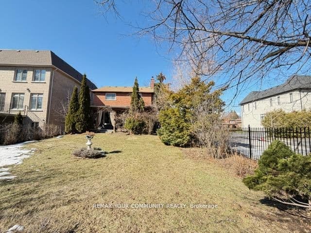 19 Roosevelt Drive — photo 32