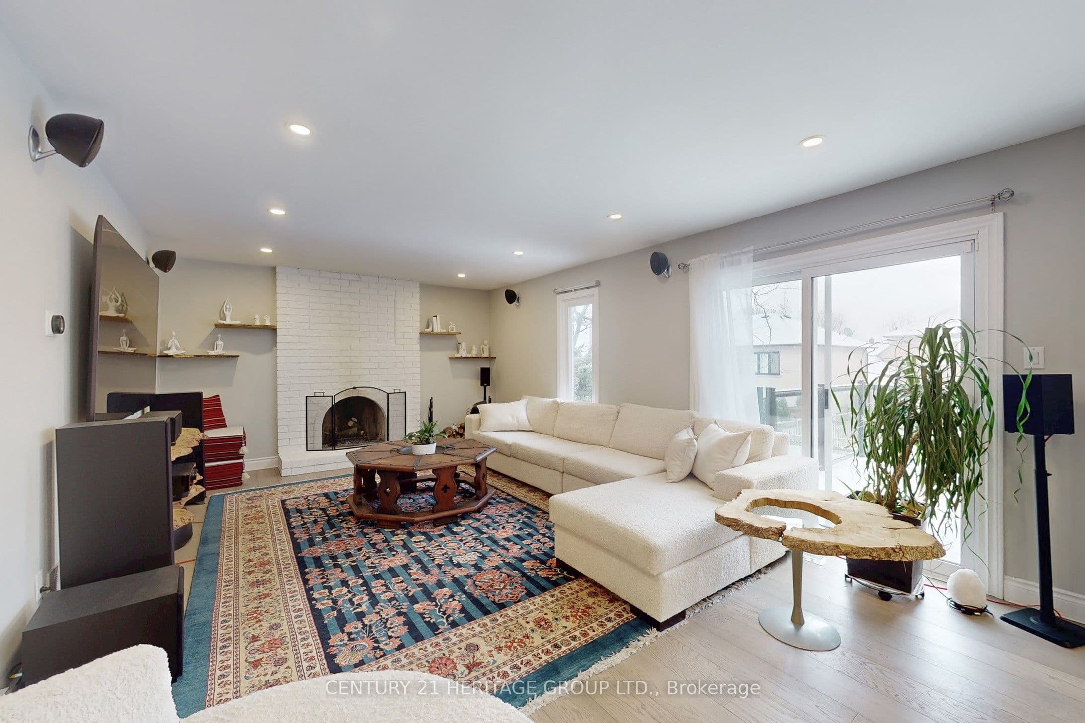 335 Fern Avenue — photo 43
