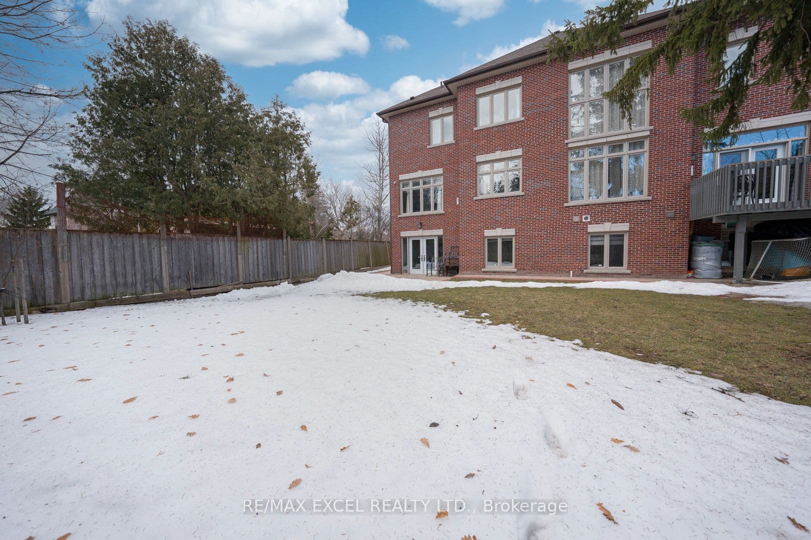 19 Addison Street — photo 7