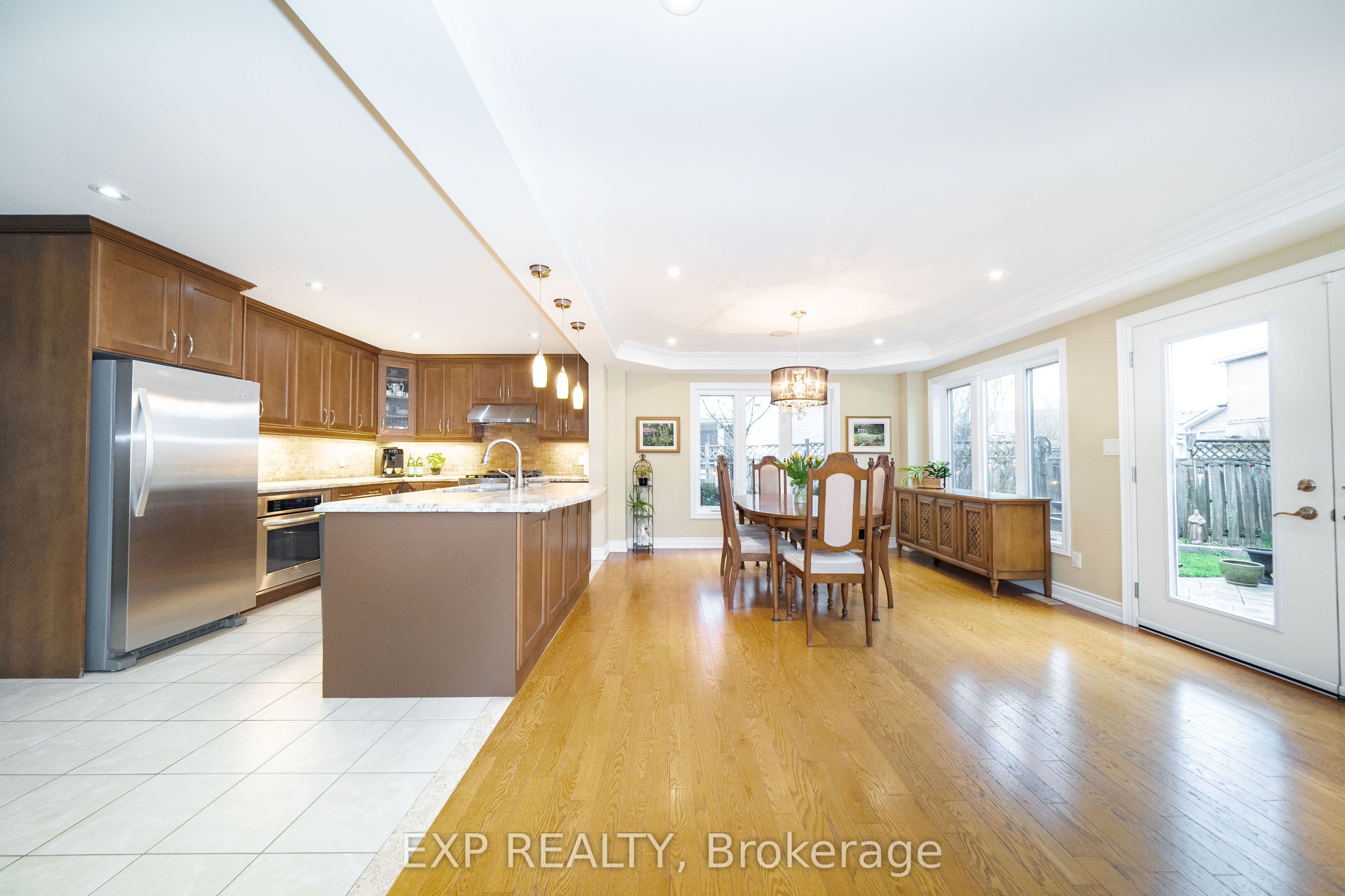 90 Brillinger Street — photo 11