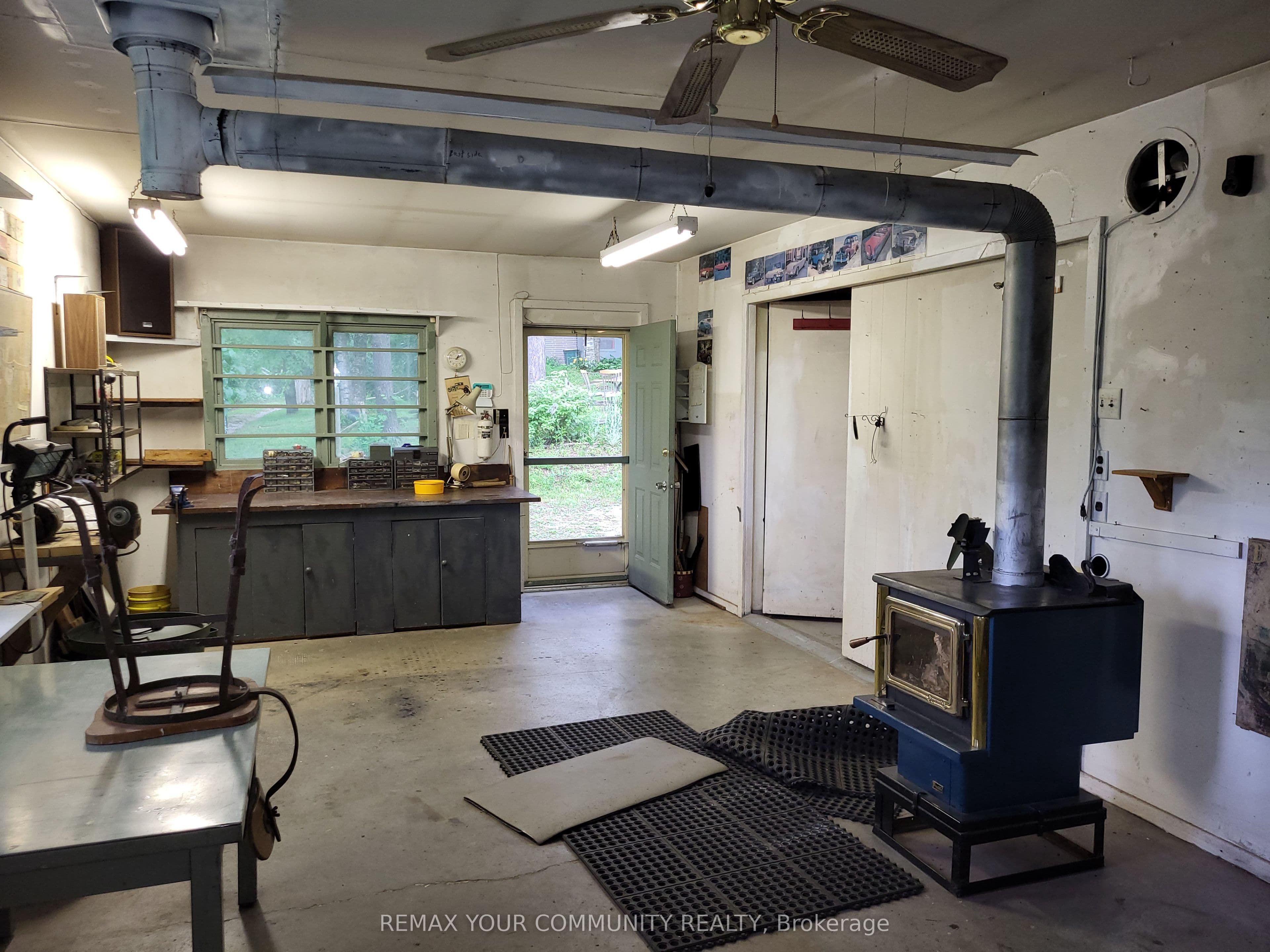 11419 Bathurst Street — photo 35