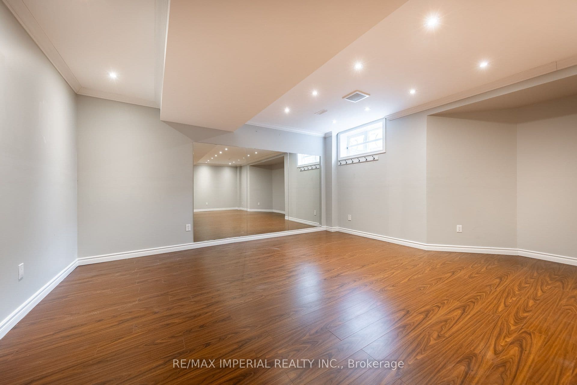 193 Redstone Road — photo 40
