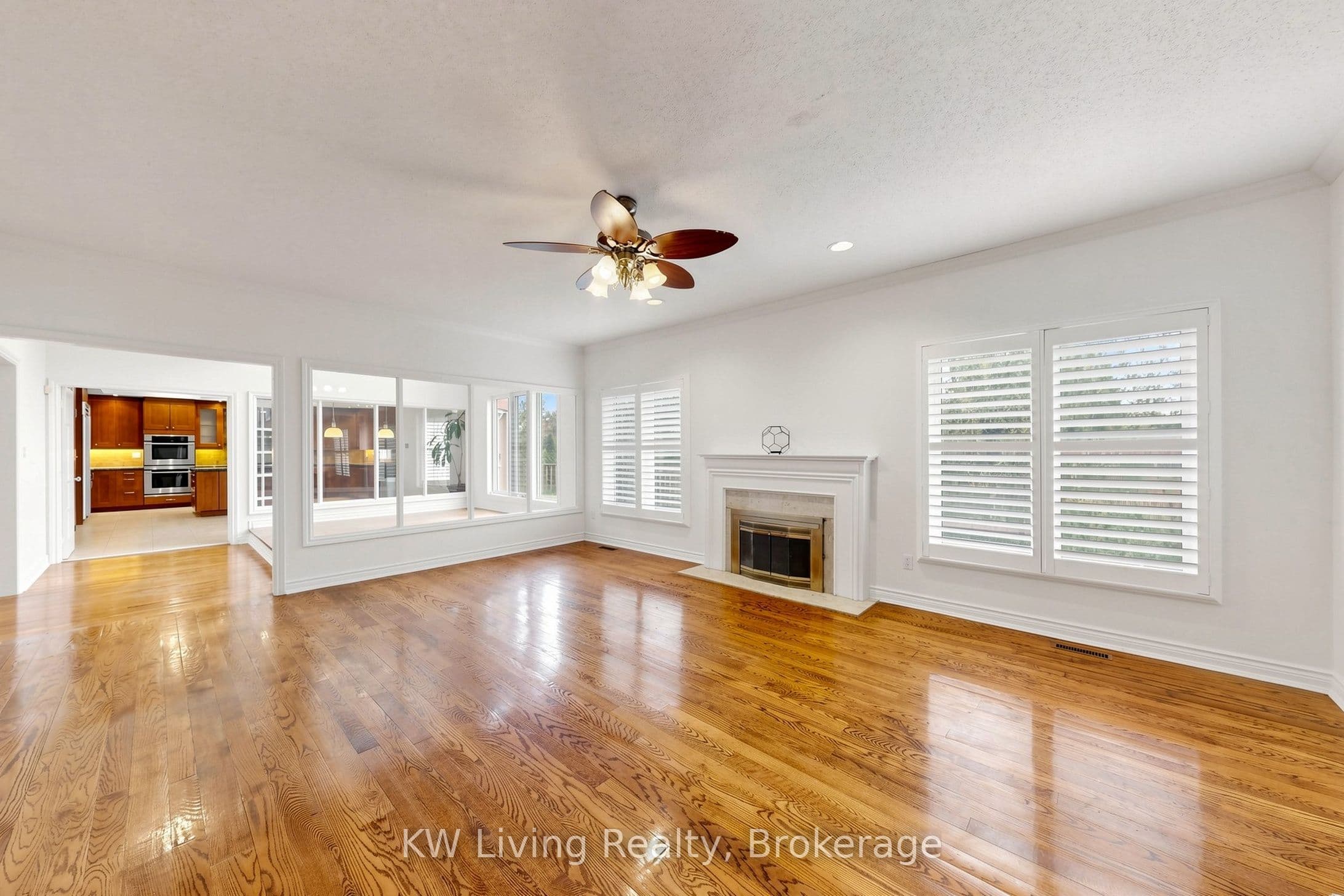 22 Ava Crescent — photo 10