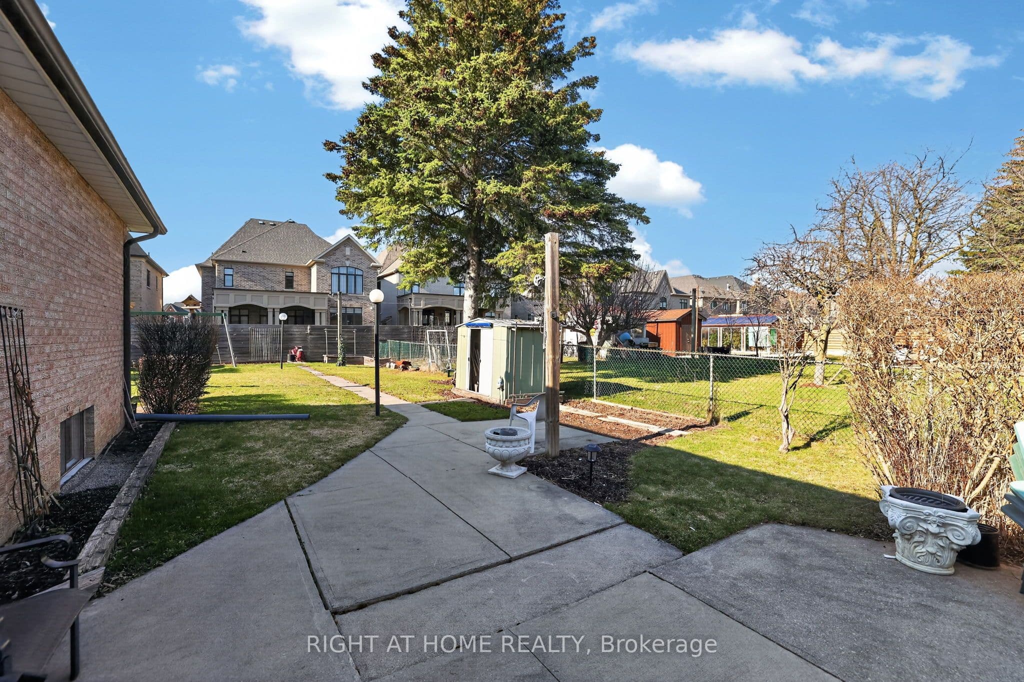 56 Birch Avenue — photo 36