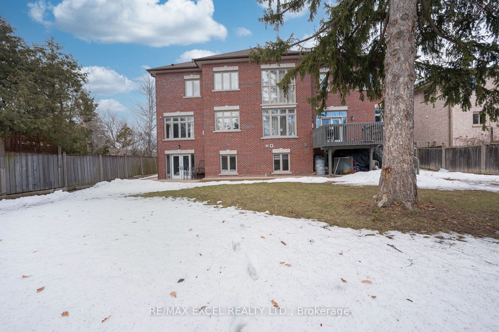 19 Addison Street — photo 6