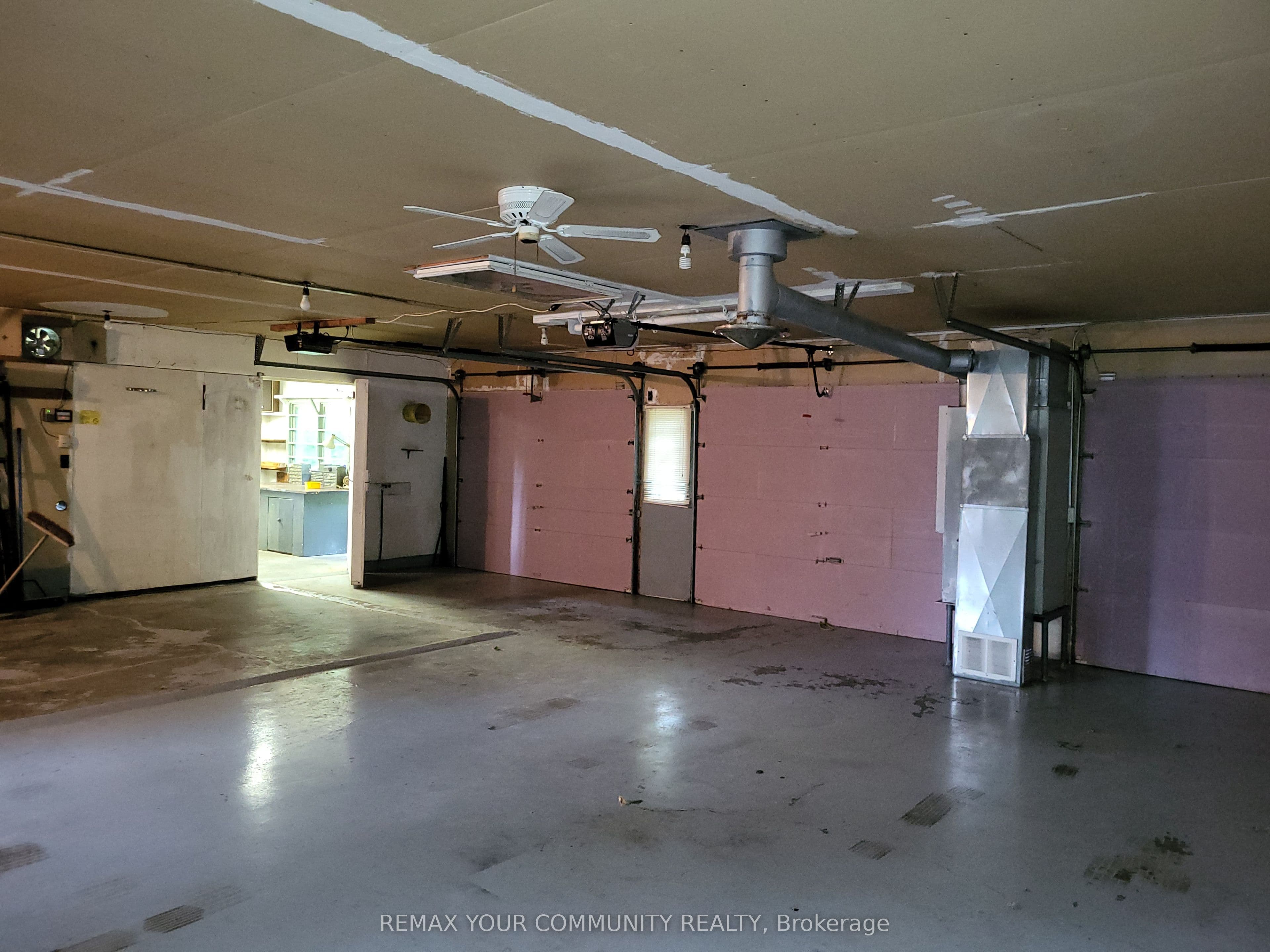 11419 Bathurst Street — photo 38