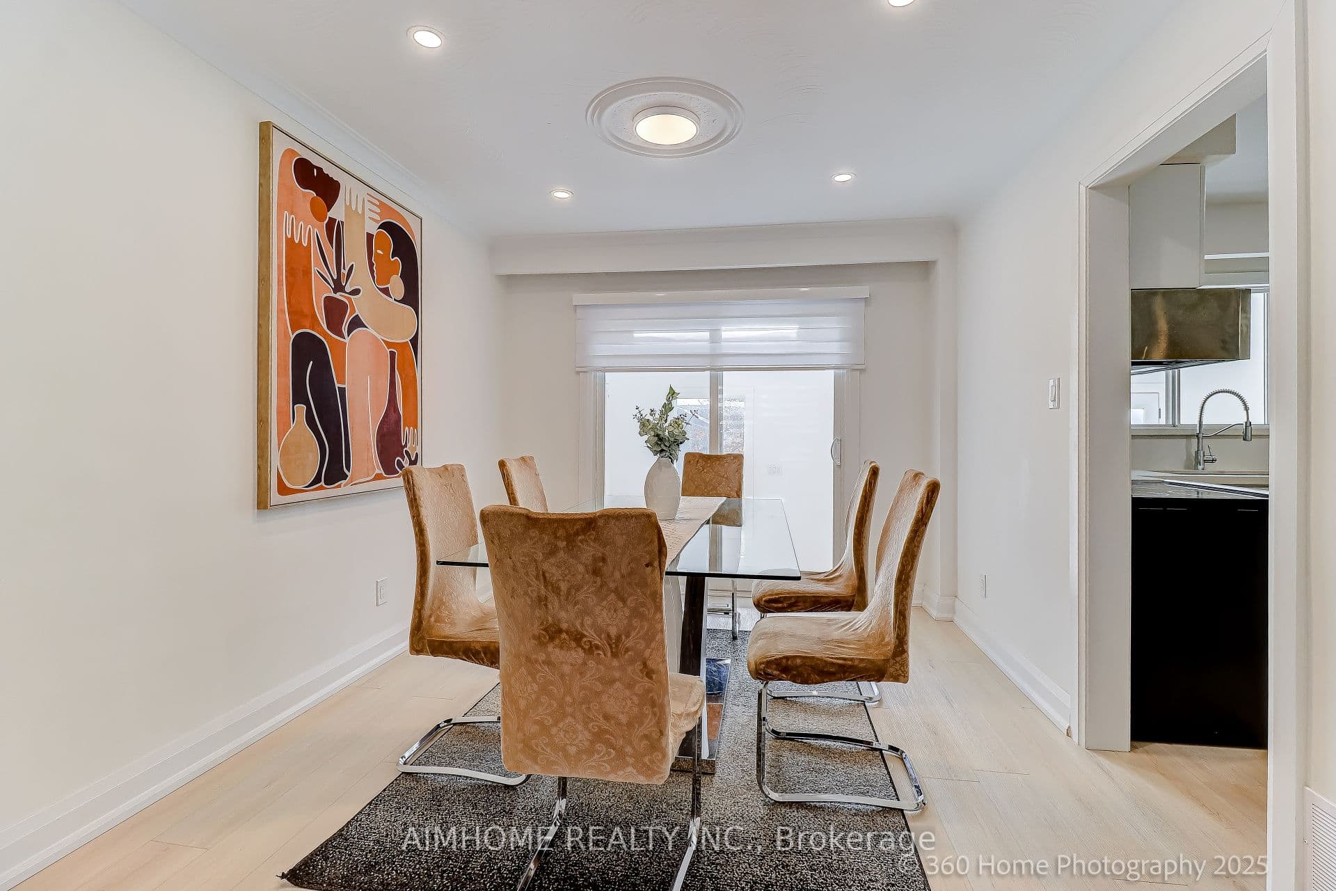 179 Oxford Street — photo 5