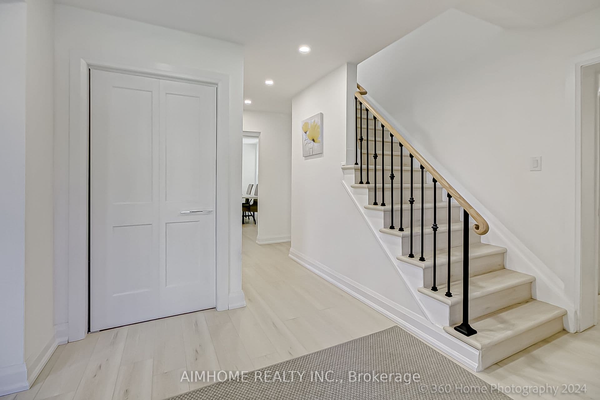 179 Oxford Street — photo 44