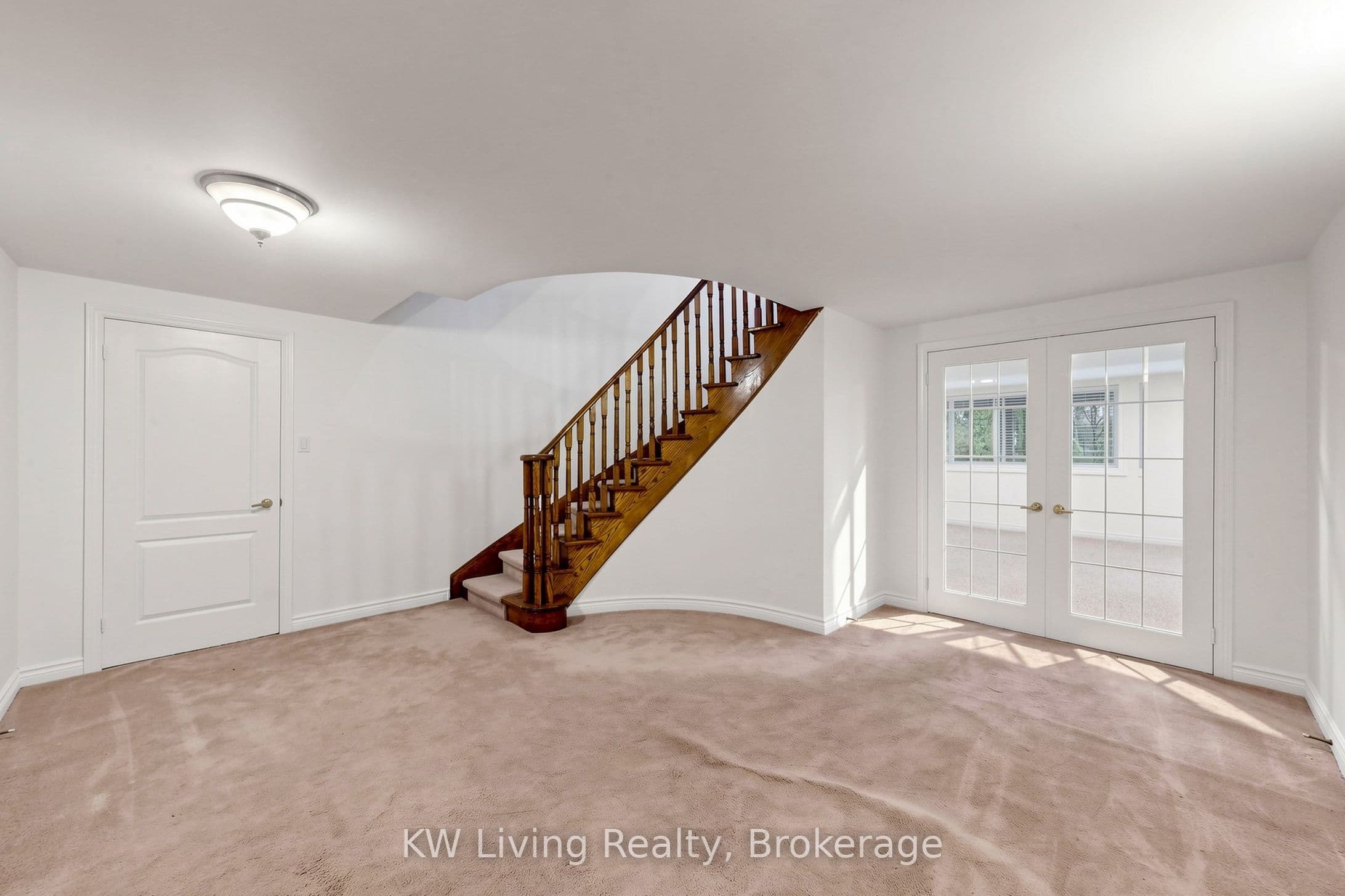22 Ava Crescent — photo 35